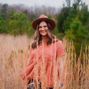 Meet your Posher, Sarah jo